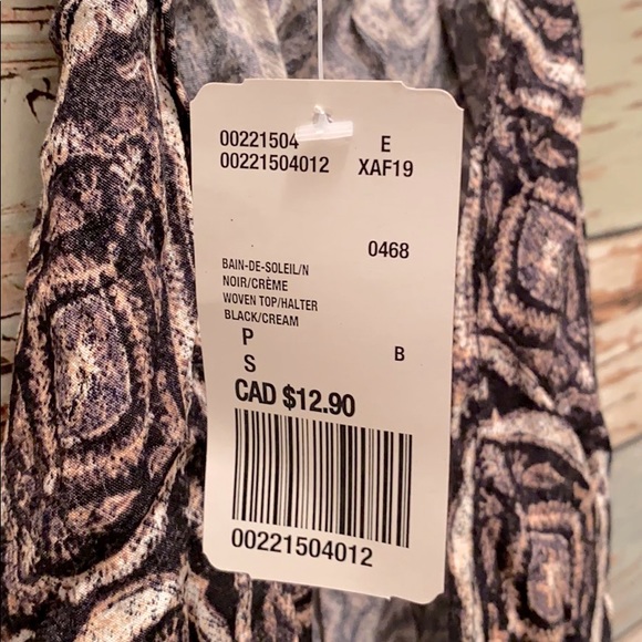 Forever 21 Tie back Halter Top - Picture 5 of 6